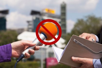 russia journalist ban